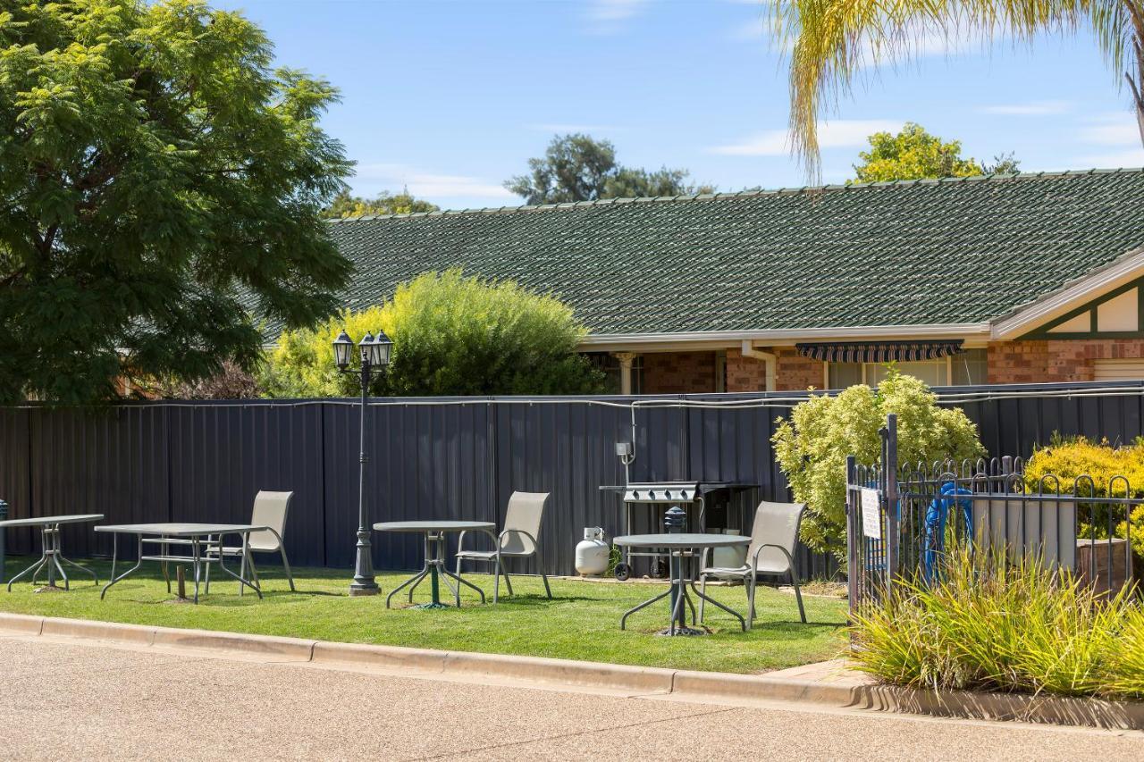 Best Western Ambassador Motor Inn & Apartments Wagga Wagga Eksteriør billede